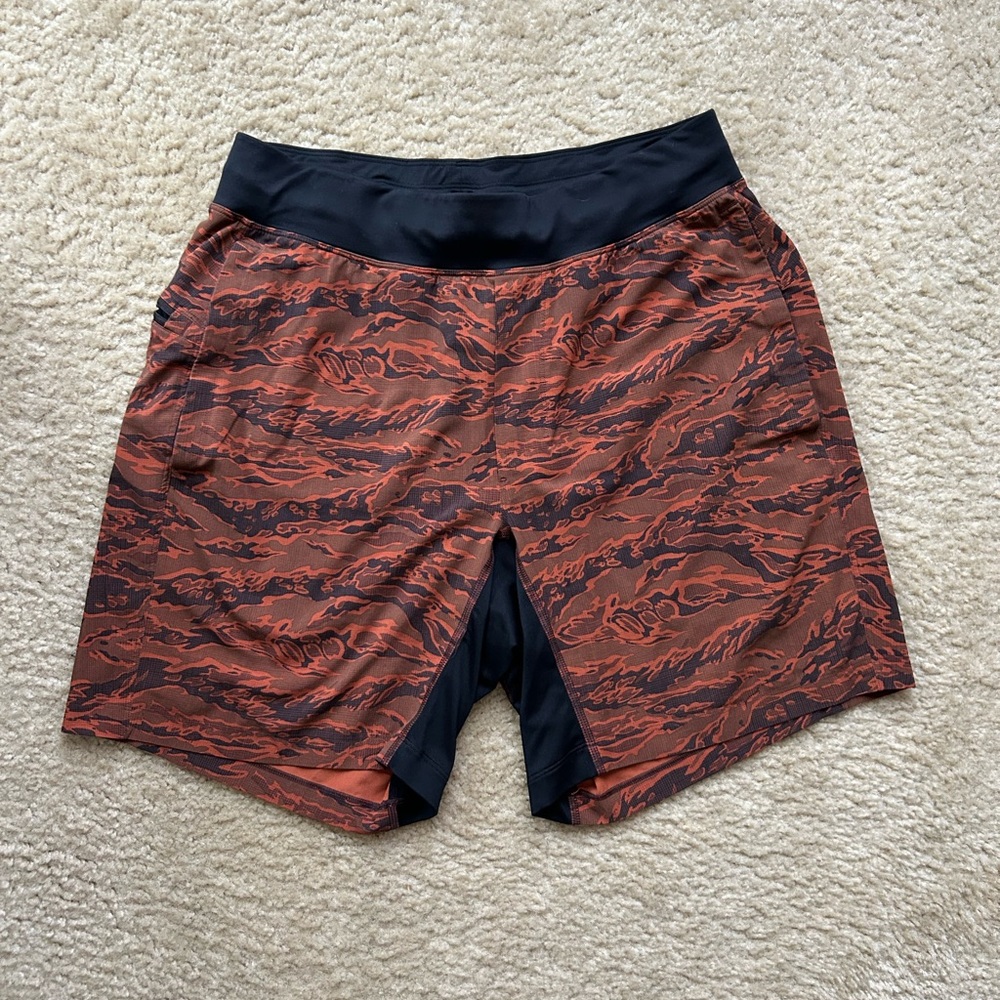 Men's Lululemon Tiger Camo Athletic Shorts